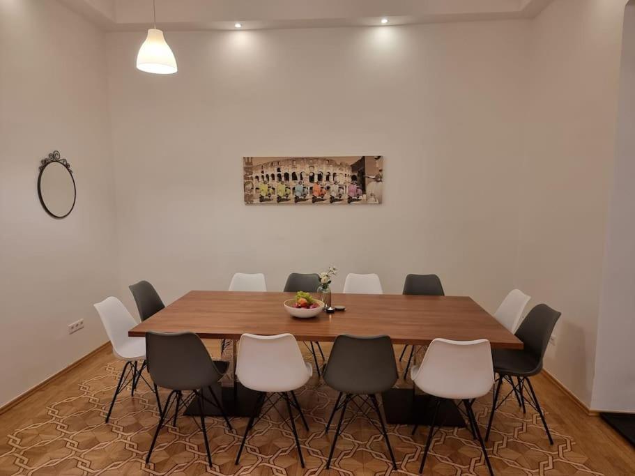 Sissi Royal Suite - Inner City 4 Bedroom Apartment Vídeň Exteriér fotografie