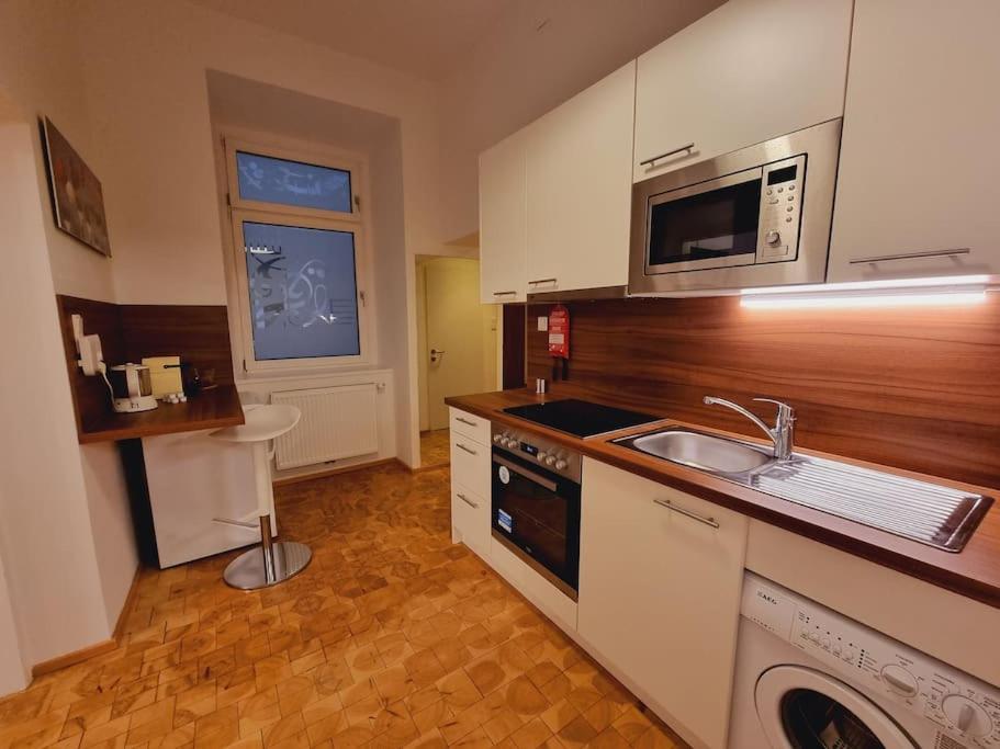 Sissi Royal Suite - Inner City 4 Bedroom Apartment Vídeň Exteriér fotografie